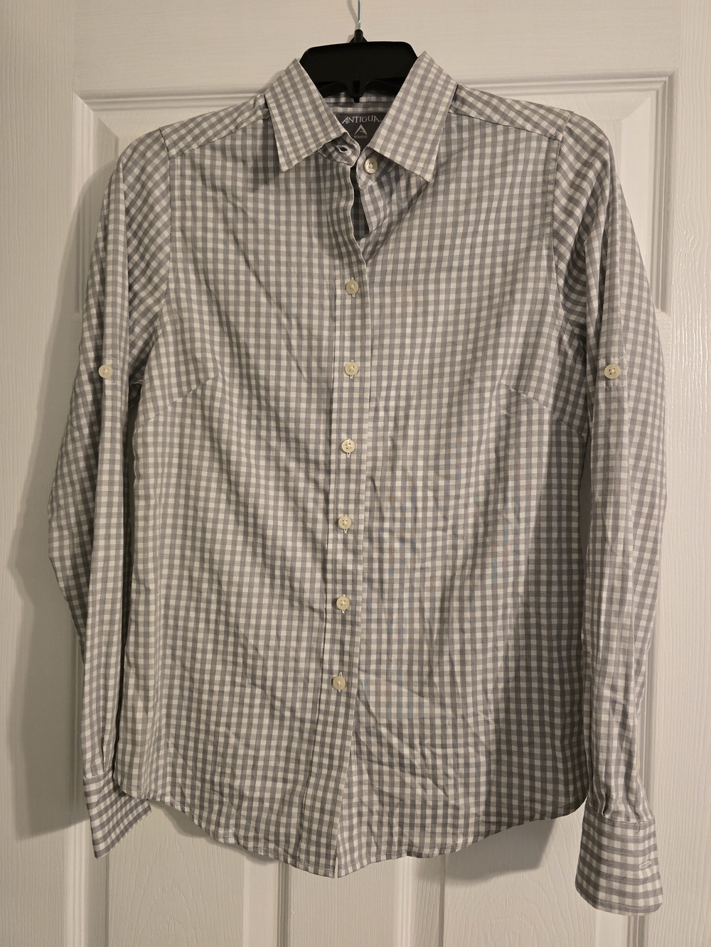 Antigua Women’s Long-Sleeve Gray Gingham Button-Up Shirt
